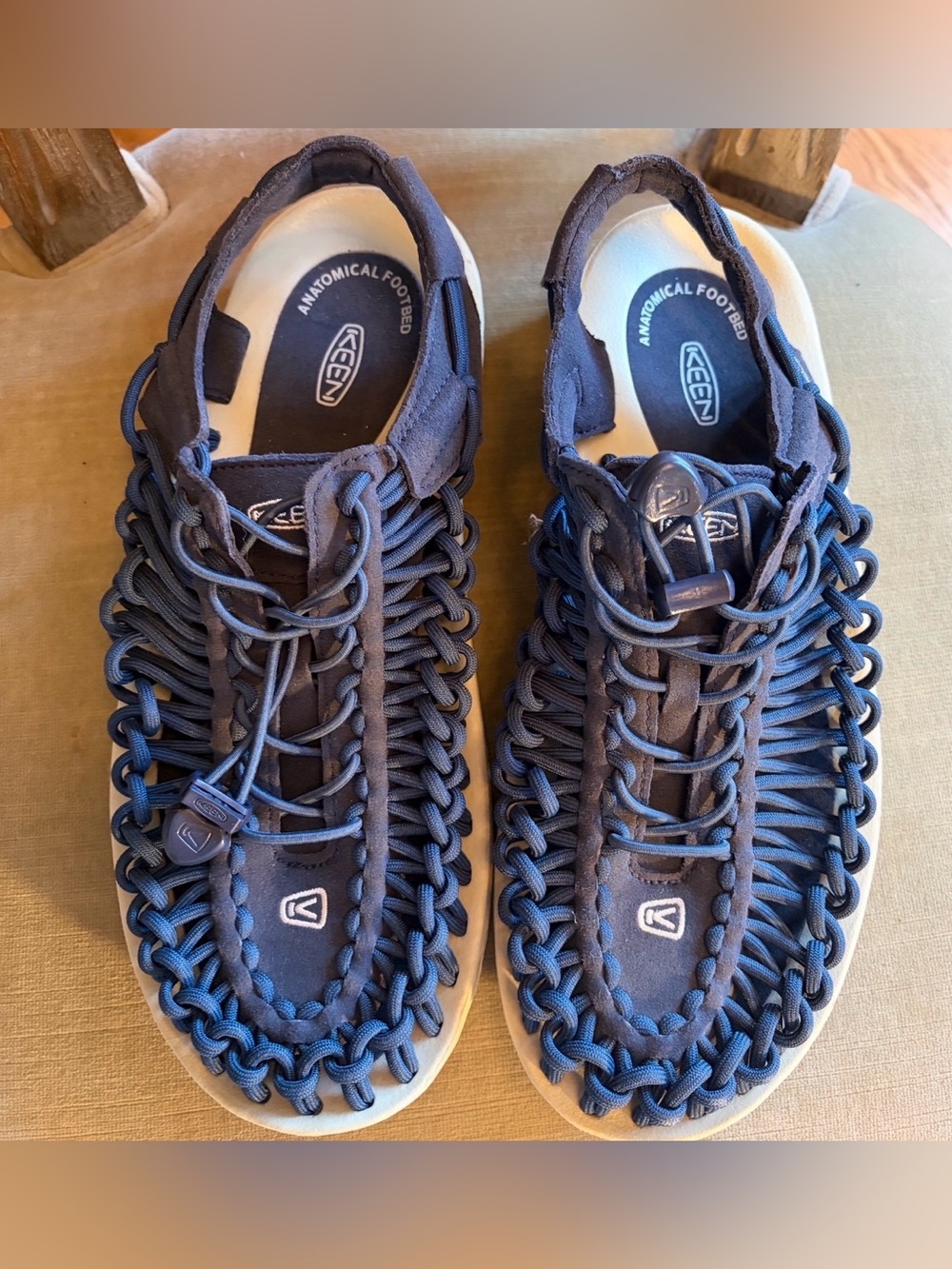 Keen Men's Uneek Cord Sandals 8 Blue/White Excellent